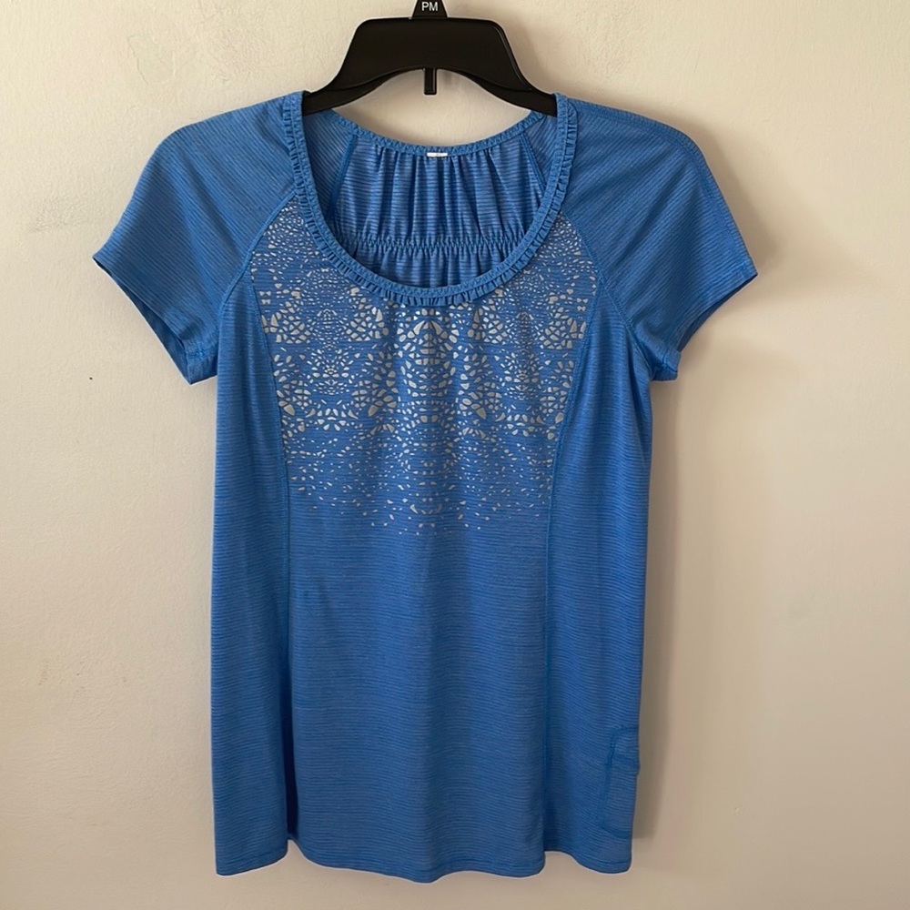 Lululemon Run: Wild Blue Short Sleeve Tech Top- Size 4
